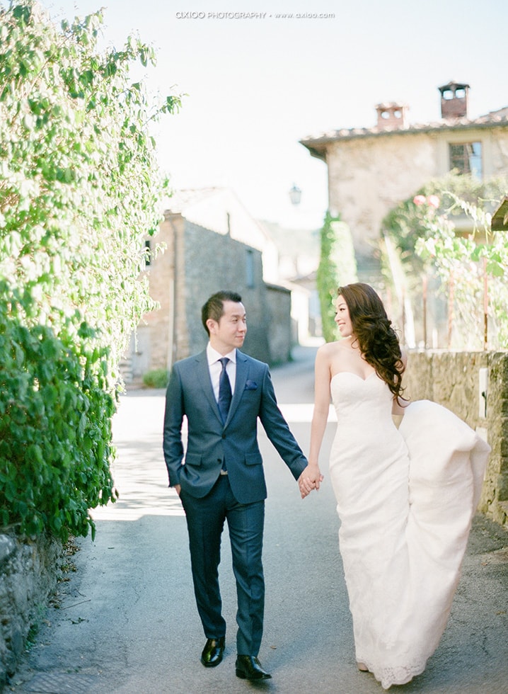 Axioo: A Sip of Brunello di Montalcino